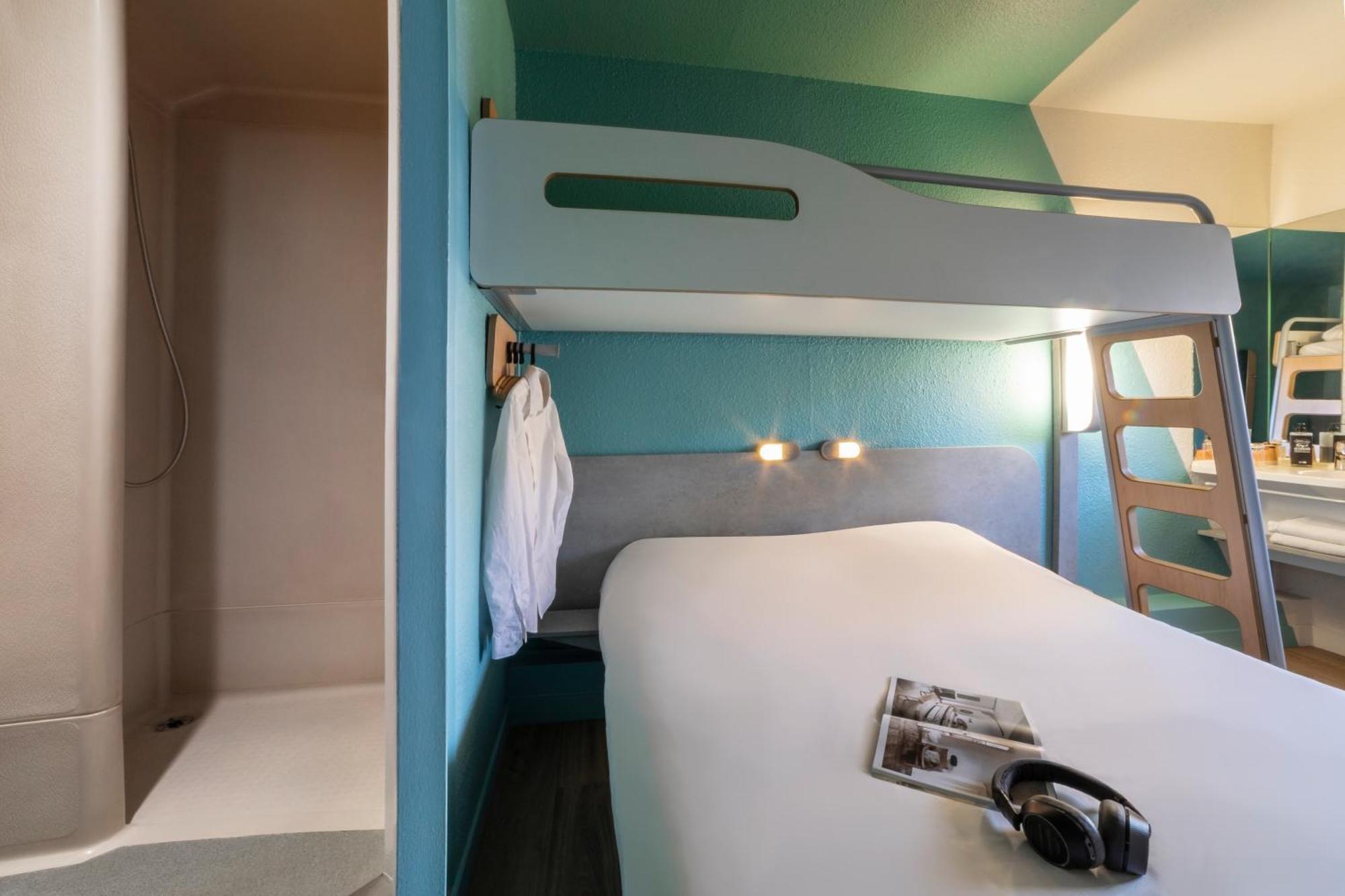 Ibis Budget Sucy En Brie Luaran gambar