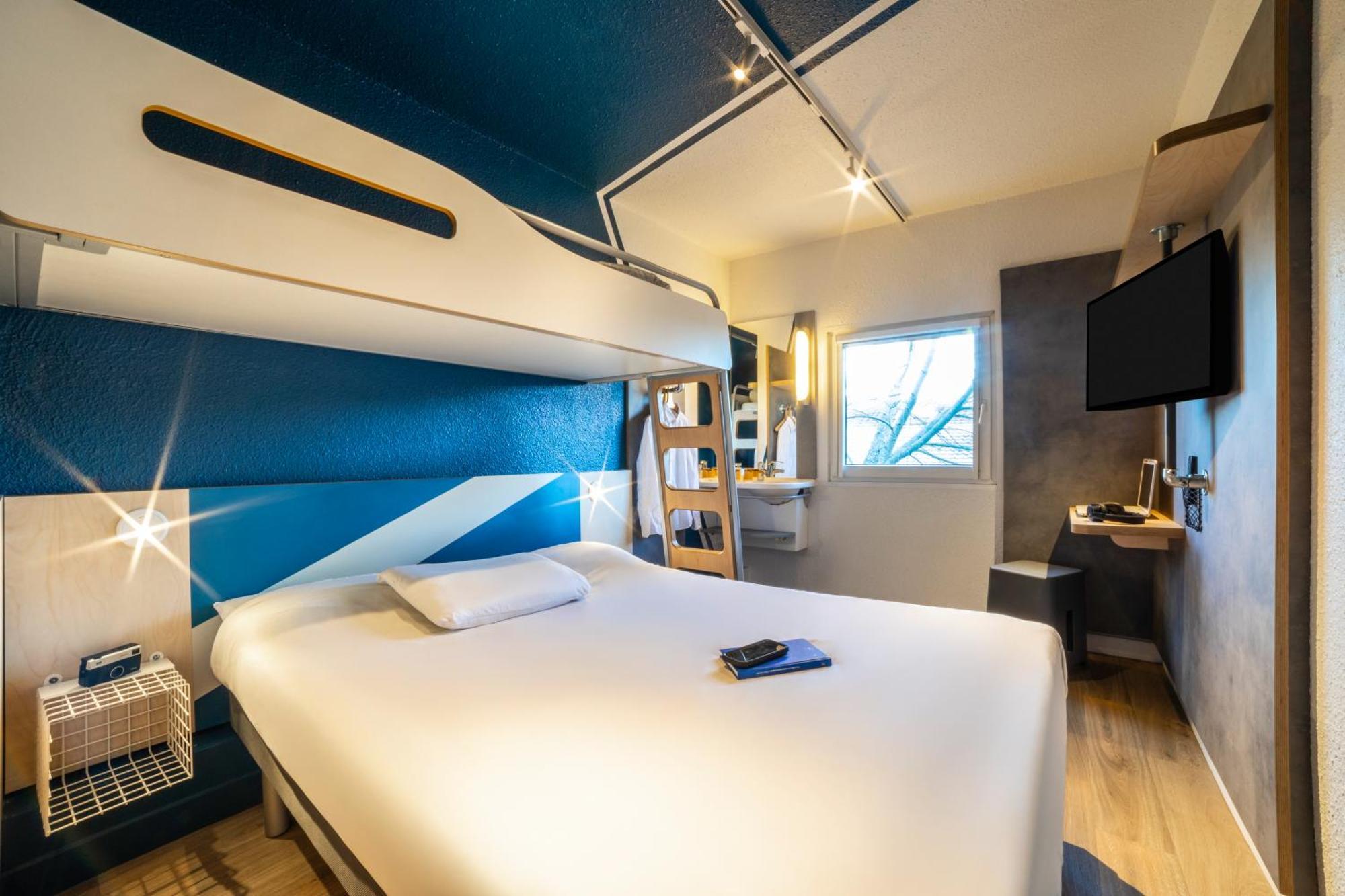 Ibis Budget Sucy En Brie Luaran gambar