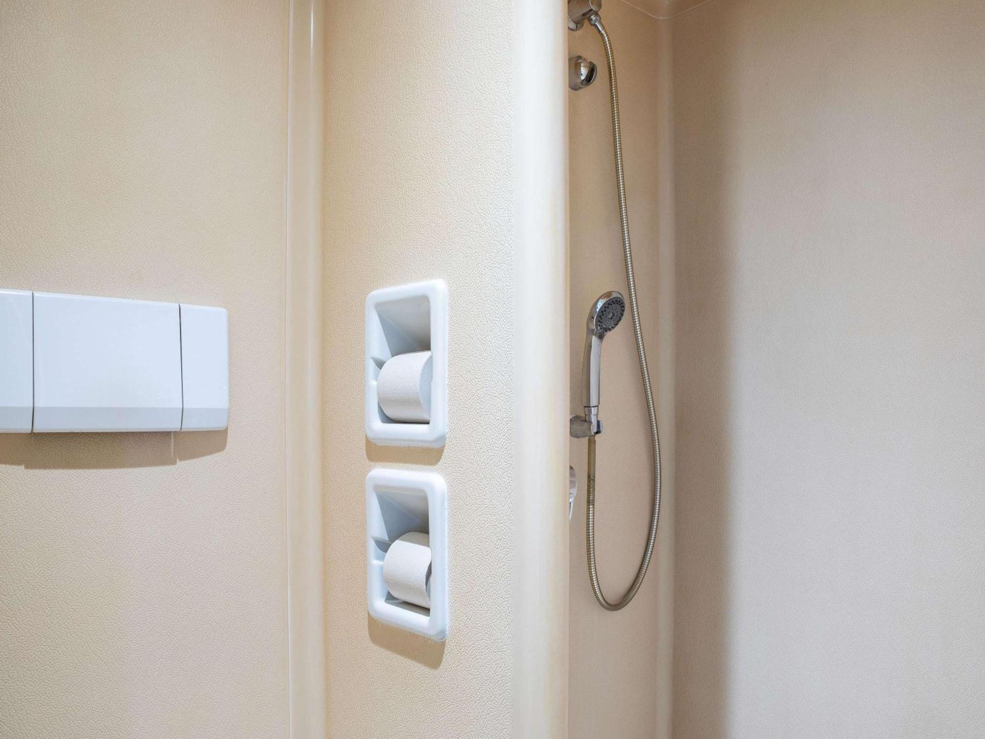 Ibis Budget Sucy En Brie Luaran gambar